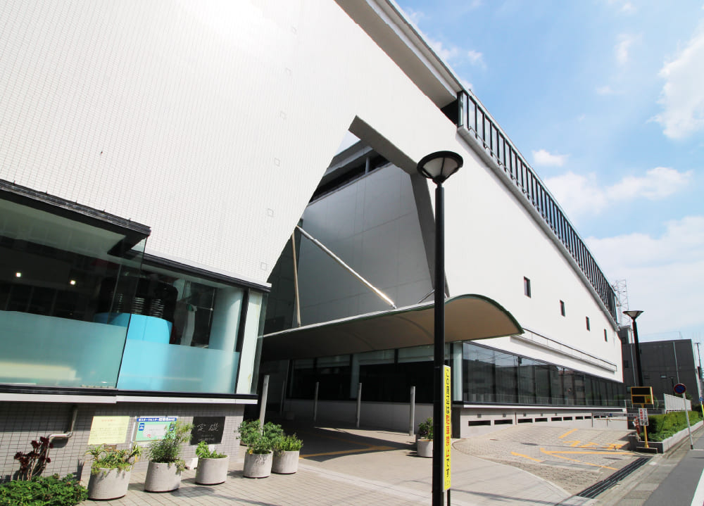 市立西スポーツセンター